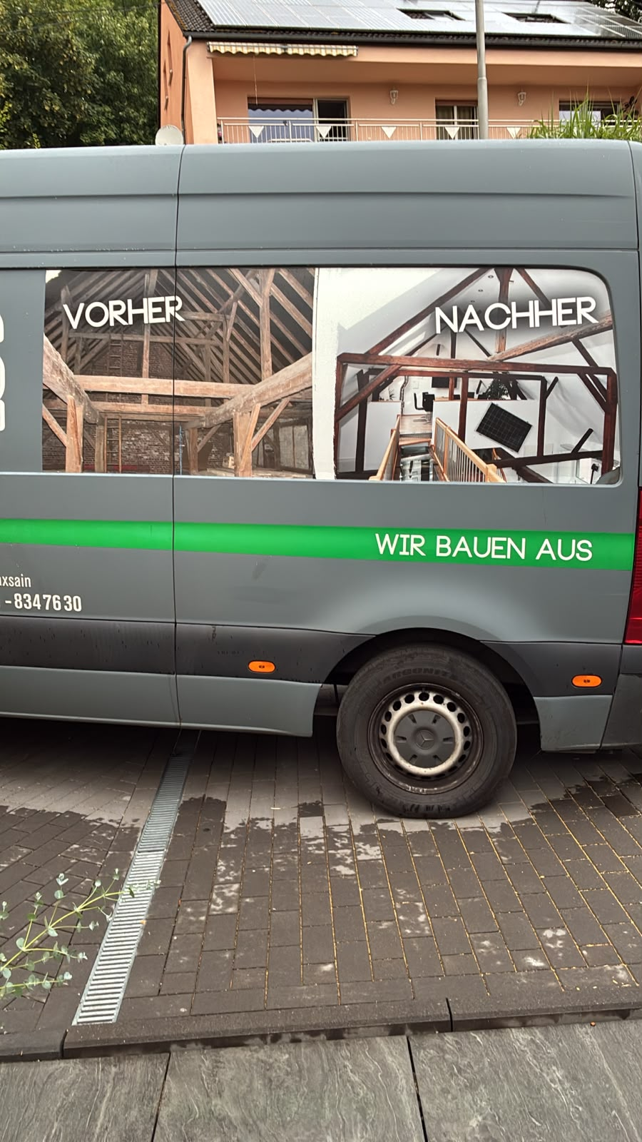 Firmenfahrzeug von Trockenbau Schrader